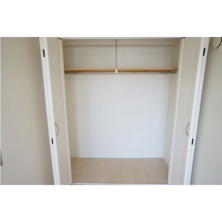 収納 グランメ－ル北１１条