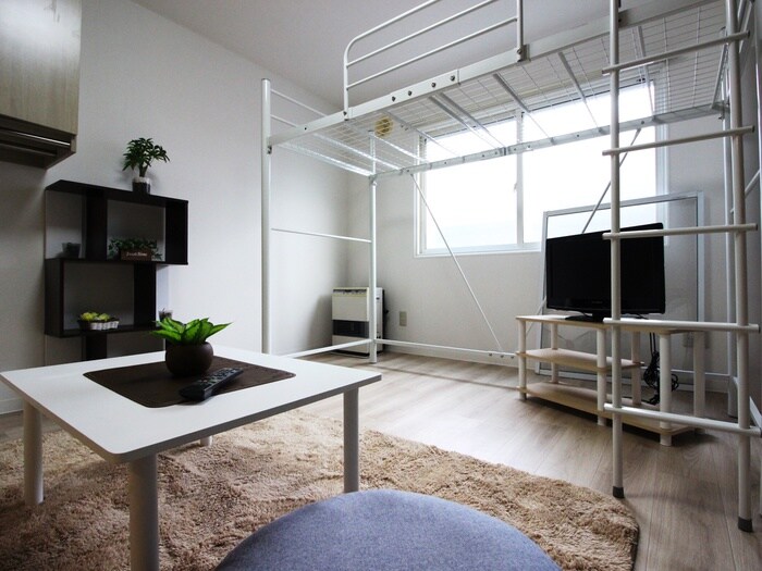 居室 サンリバーハイツ