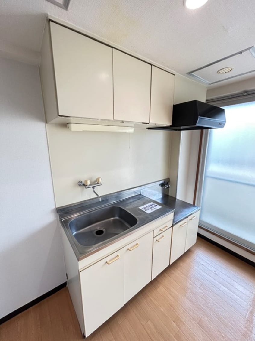 キッチン ジャルダン１