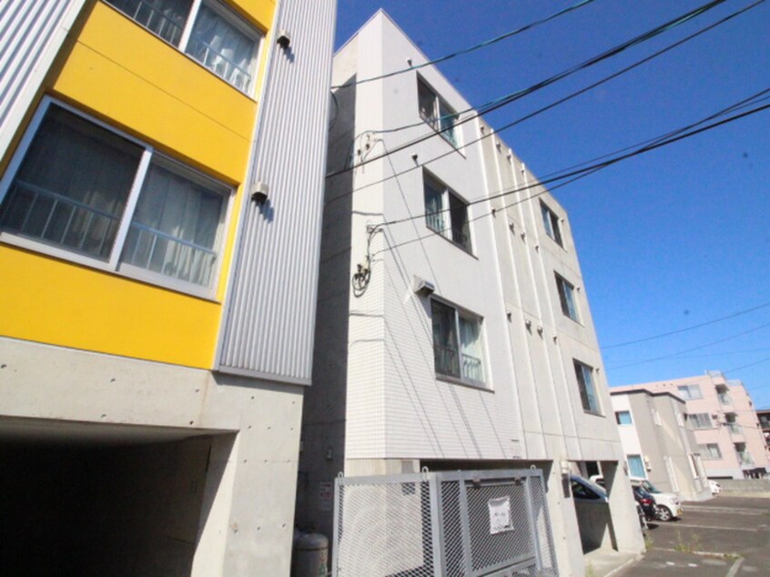 外観写真 Ｌｏｃｏｖｅｒｓｏ月寒東
