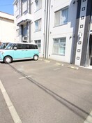 駐車場 グランメ－ル美園７・８