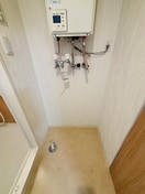 洗濯機置場 セブンスコート円山