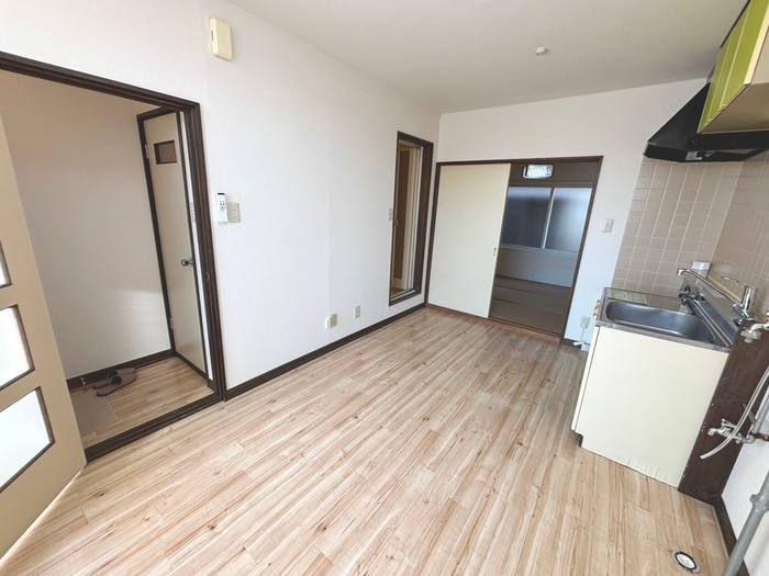 居室 マイズフラッツ