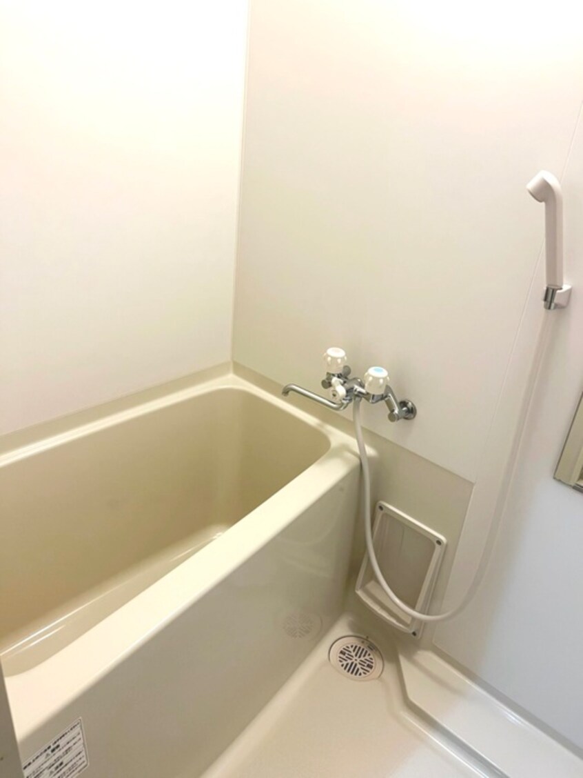 バス／シャワールーム等 ユートーン