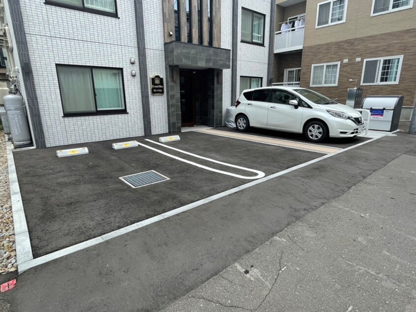 駐車場 グランメールRA・N23