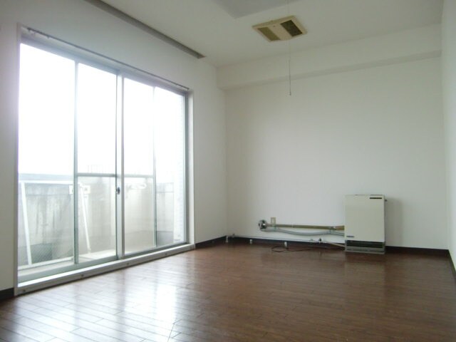 居室 ア－バンコ－ト武蔵野