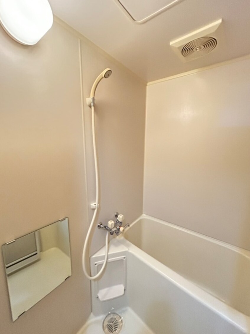 バス／シャワールーム等 グランプリ水車町