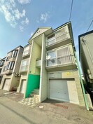 ソシアルトミイの外観