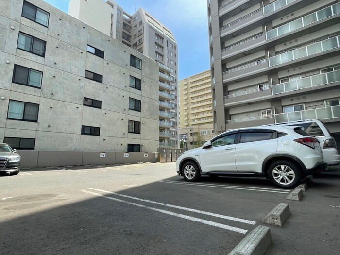 駐車場 グランドタワー札幌