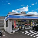 ローソン(コンビニ)まで130m KPレジデンス美香保