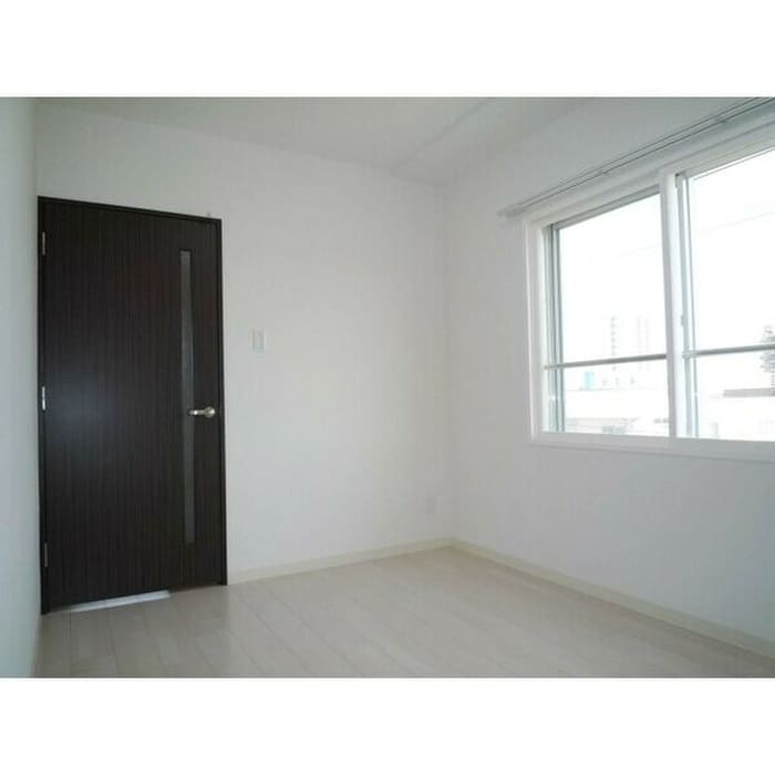 居室 クレセント