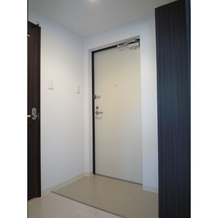 玄関 クレセント