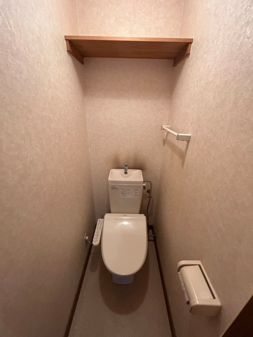 トイレ カトレア１２