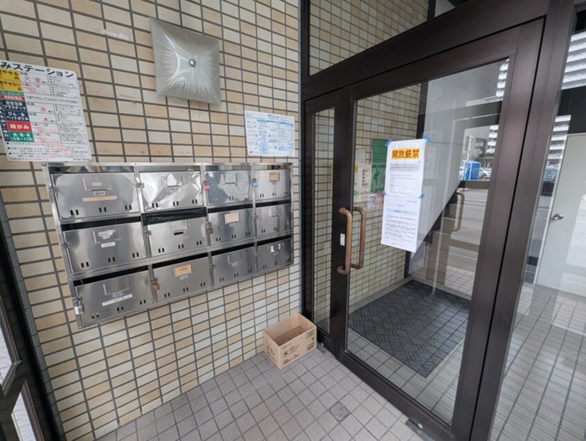 エントランス部分 サンルート