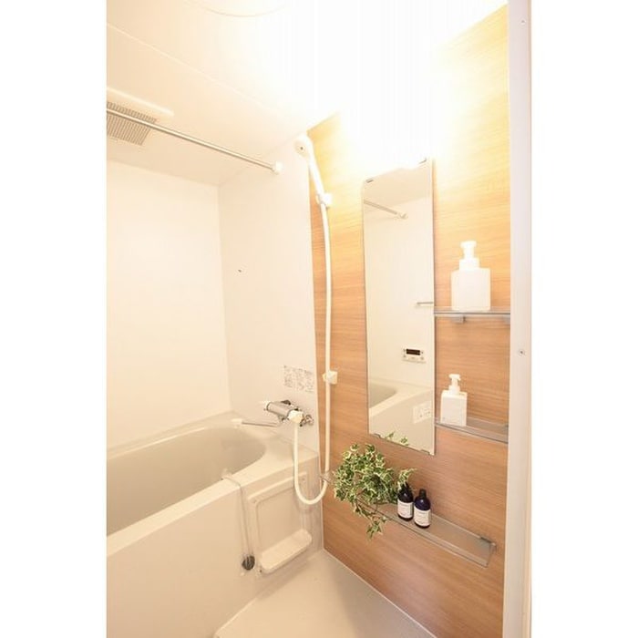 バス／シャワールーム等 blanc