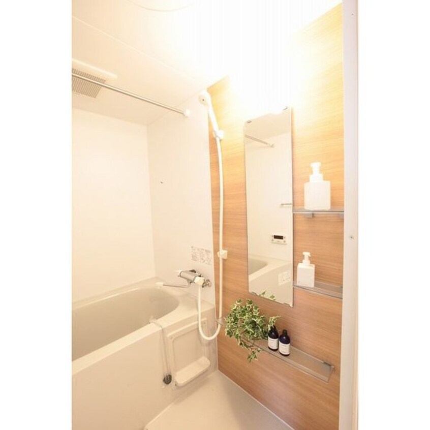 バス／シャワールーム等 blanc