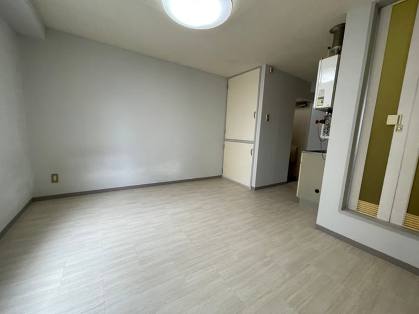 居室 さつきハイツ