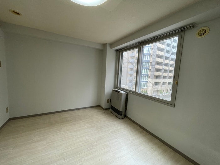 居室 さつきハイツ