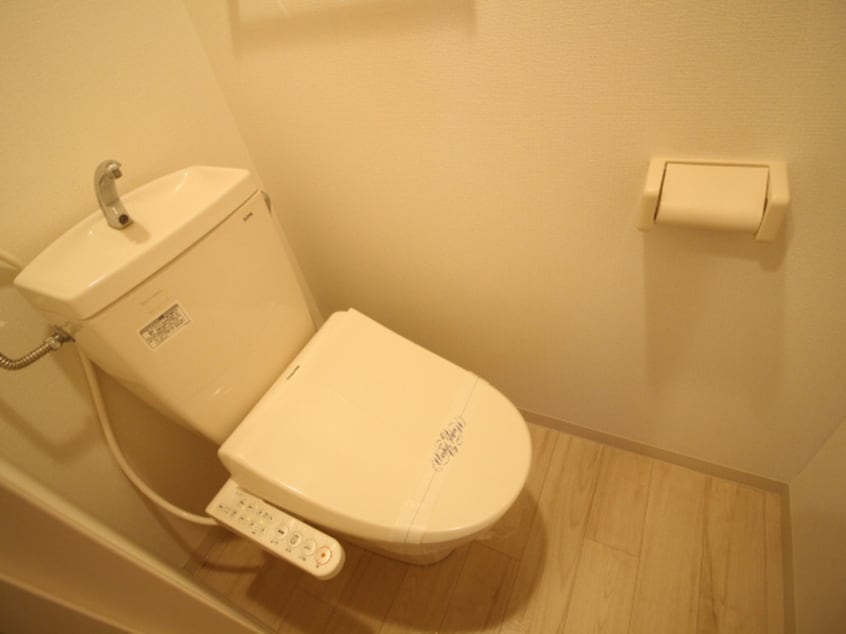 トイレ Grandir月寒２－６