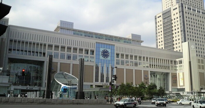 札幌駅(ショッピングセンター/アウトレットモール)まで1000m サンシティ札幌