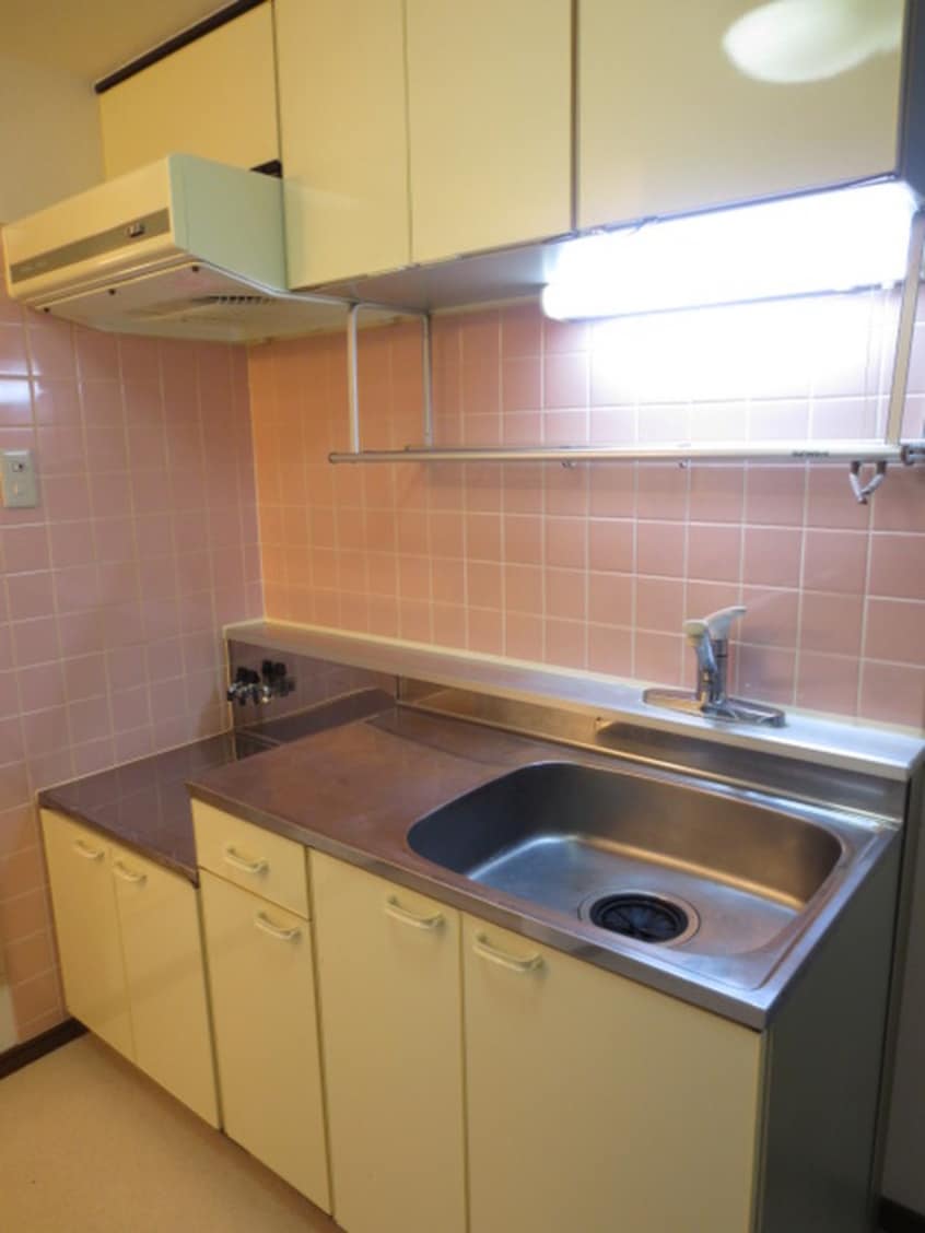 キッチン カ－サ北大前