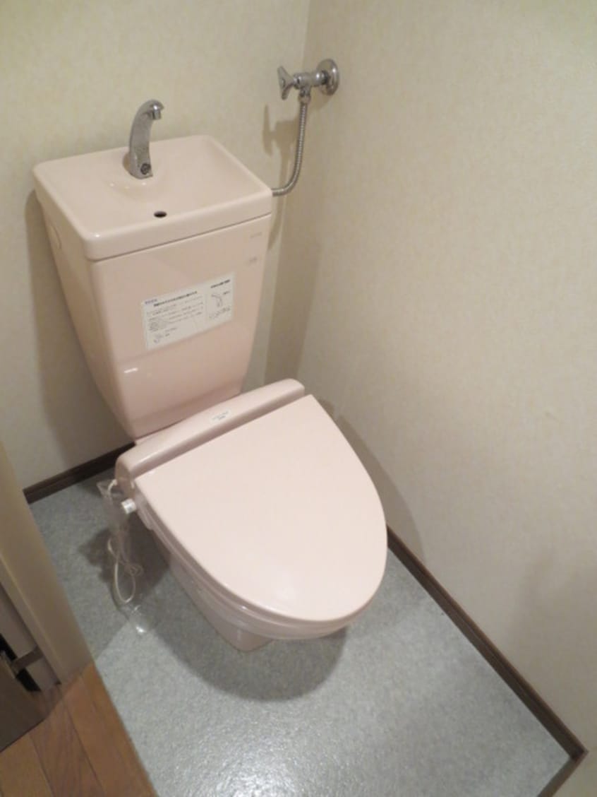 トイレ カ－サ北大前