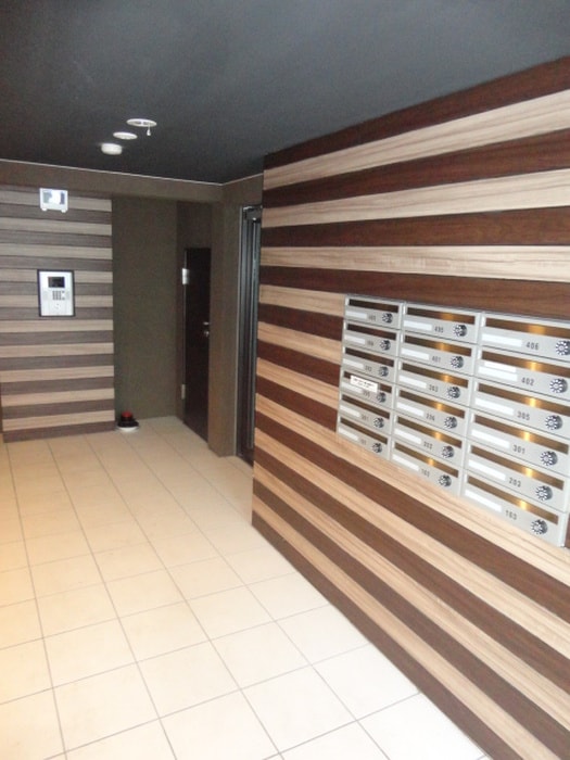 エントランス部分 ALFORT