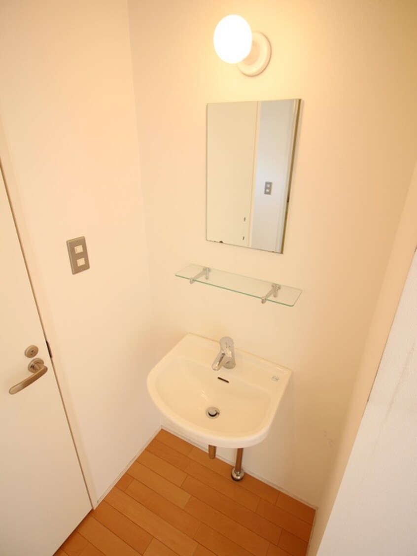 洗面 ＡＮＮＴＳ