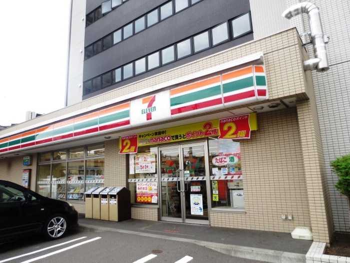 セブンイレブン(コンビニ)まで350m Ｒｕｈｅ福住