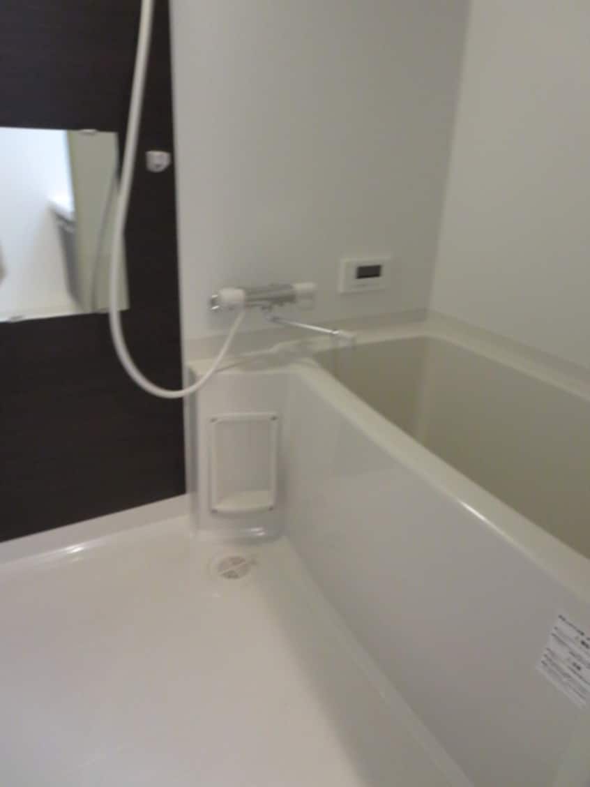 バス／シャワールーム等 AzureCourt S8　