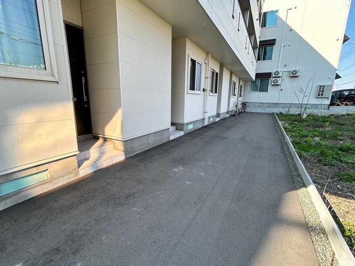 外観写真 メニーズコート西宮の沢タウンA