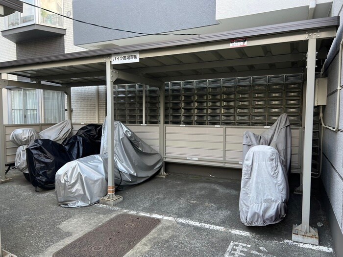 バイク置き場 平岸フラワ－ホ－ム(502)