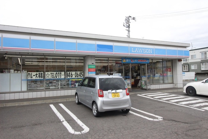 ローソン(コンビニ)まで20m NCウイング白石