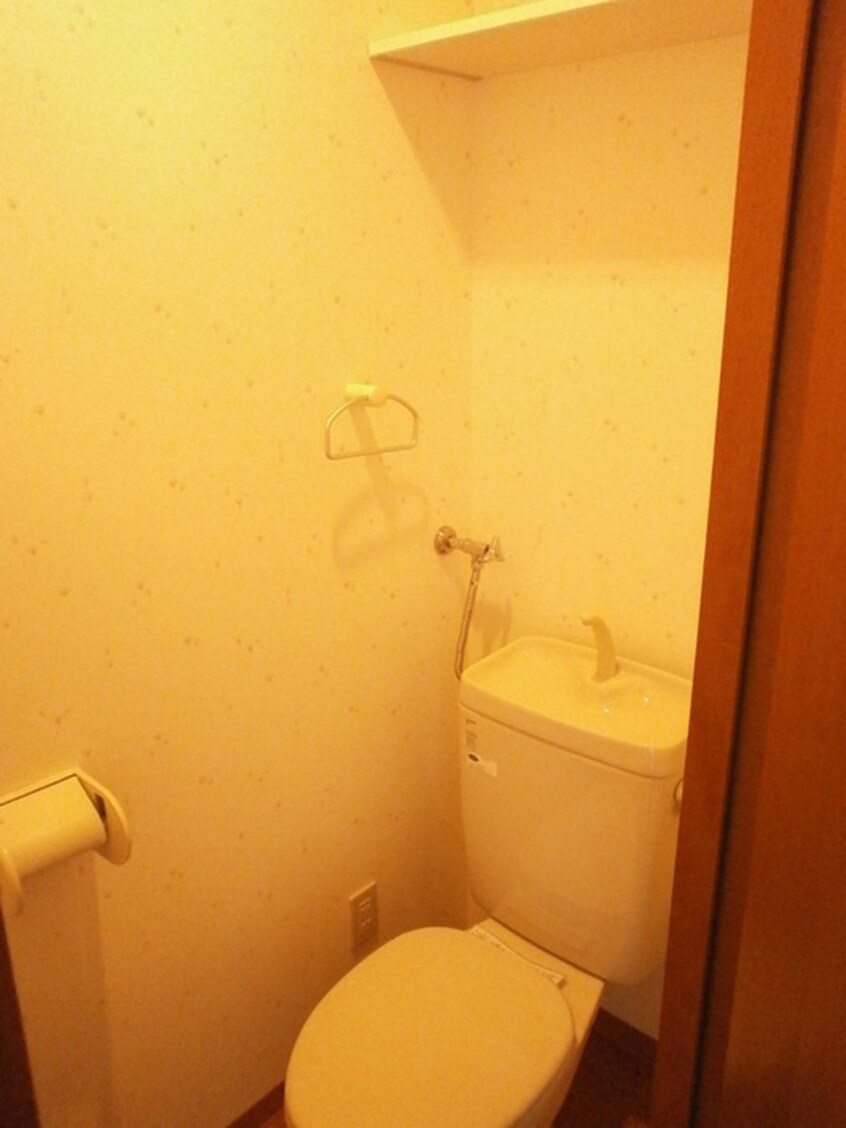 トイレ アルファスクエア南4条東