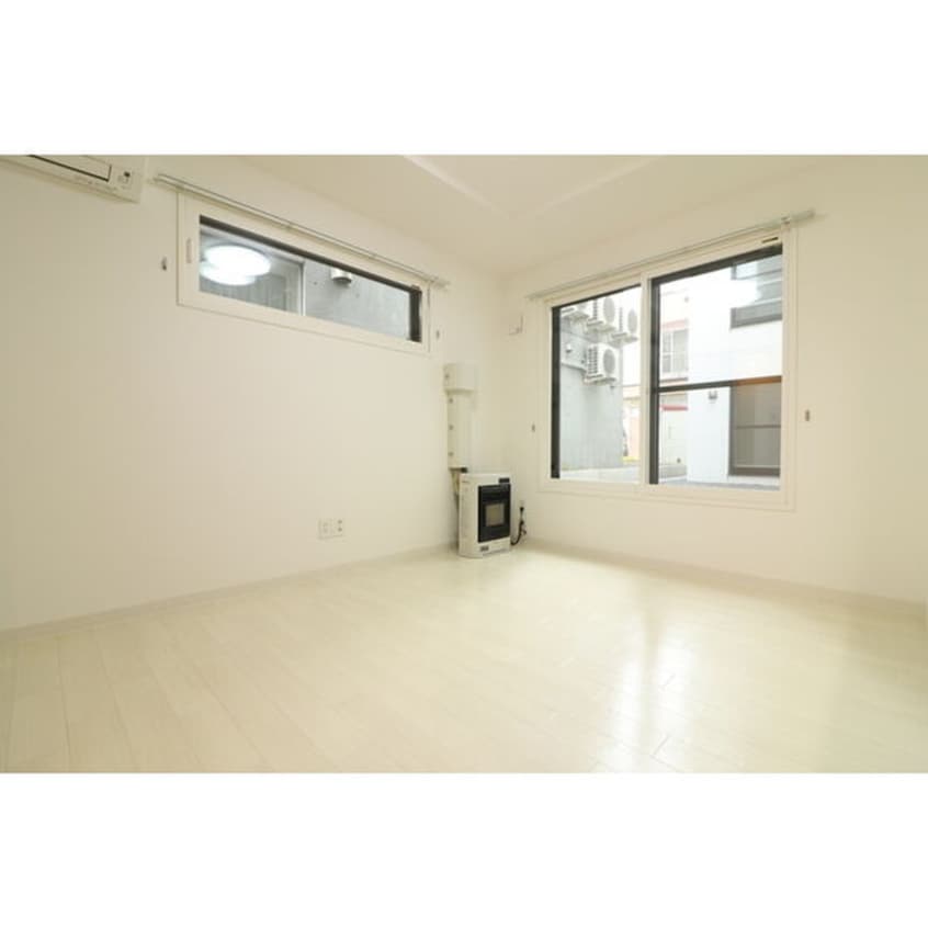 居室 Angelot Hachiken