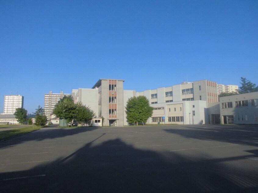 札幌北高校(高等学校/高等専門学校)まで280m パストラ－レＳＵＨＡＲＡ