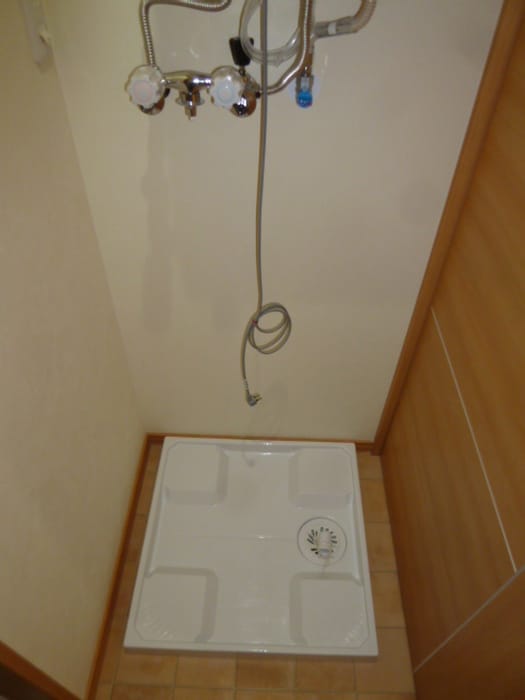 洗濯機置場 パストラーレ楡