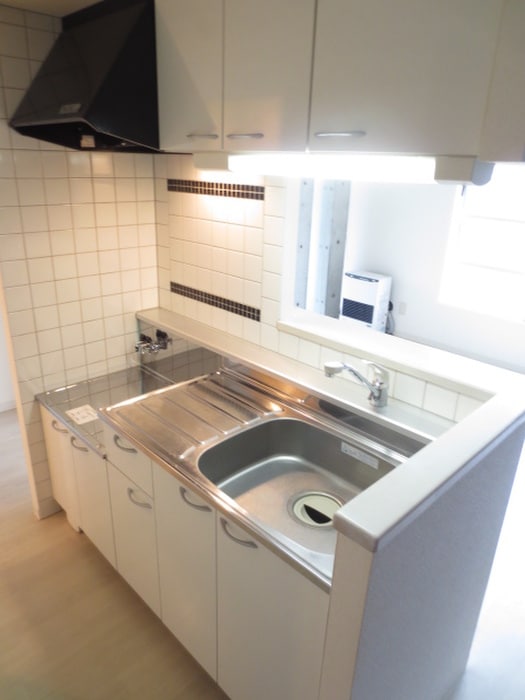 キッチン ブリオ－レ月寒中央