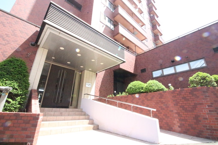 エントランス部分 ル・ノ－ル南郷街