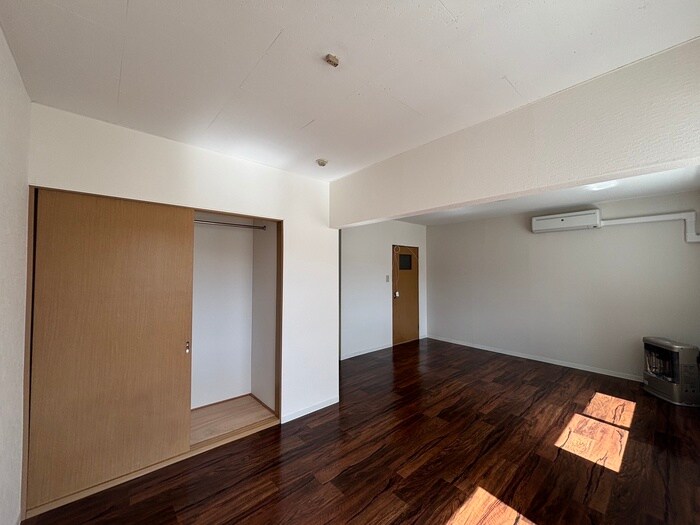 居室 オルセー南６条