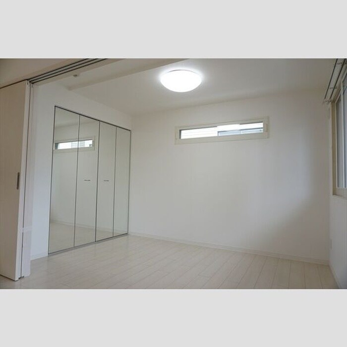 居室 レイラ・ラ・セコンド