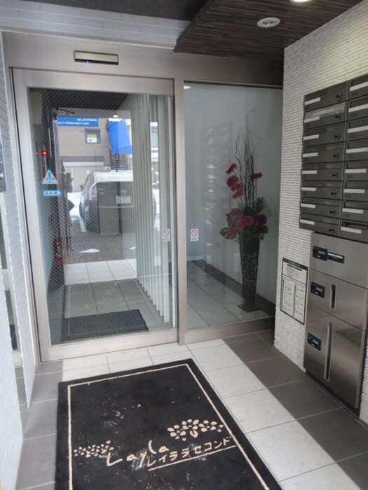 エントランス部分 レイラ・ラ・セコンド