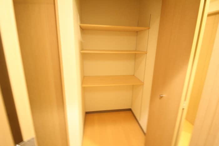 収納 エナコ－ト南円山