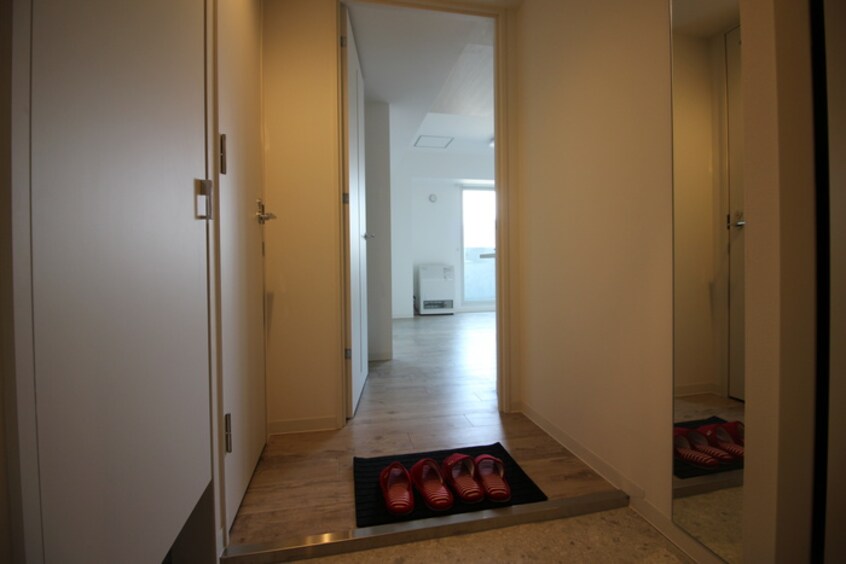 玄関 MODENA CENTRO