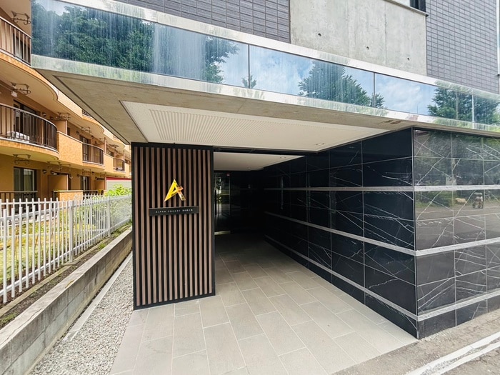 その他 アルファスクエア宮の森2条