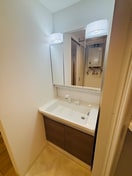 洗面 アルファスクエア宮の森2条