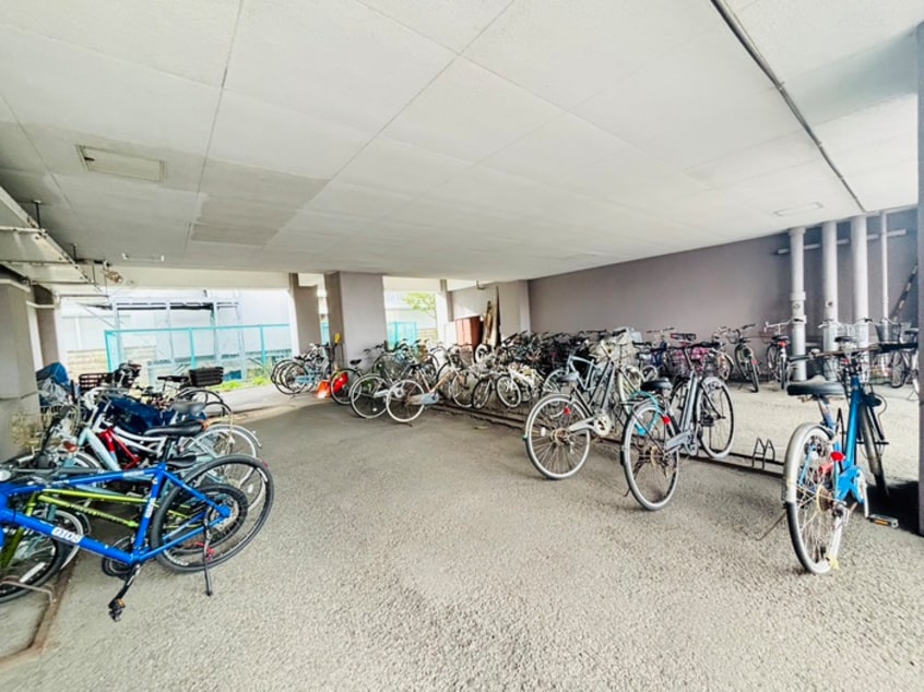 駐輪場 ハイデンス琴似