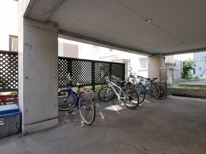 駐輪場 ブロッサムⅡ