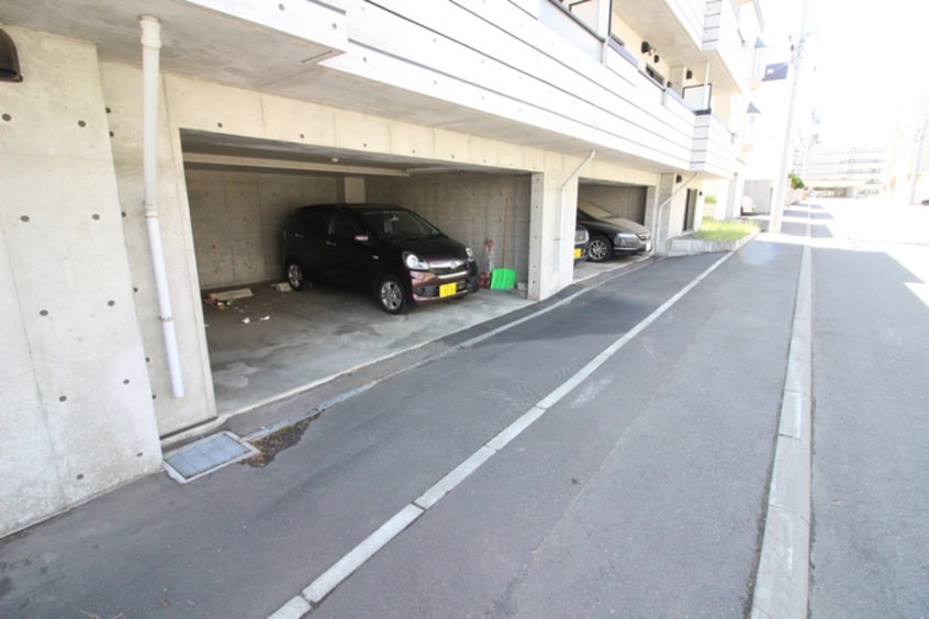 駐車場 アンクレ－南郷