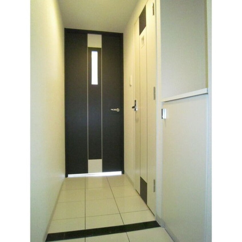 玄関 アンクレ－南郷